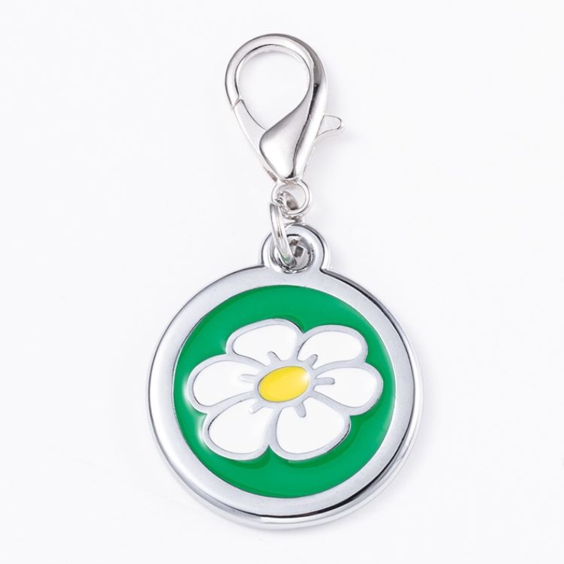 Round pet tag with flower pattern